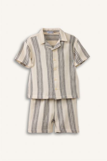 2 piece Oversize Fit Resort Neck Striped Set