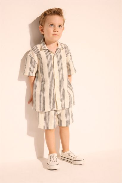 2 piece Oversize Fit Resort Neck Striped Set