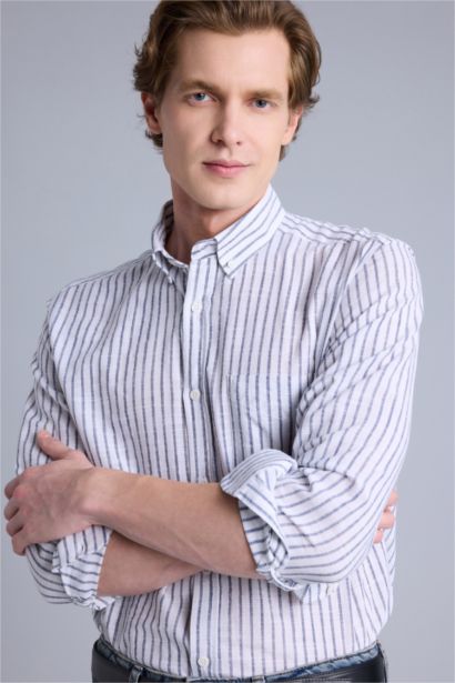 قميص بولو كم طويل قصة عادية