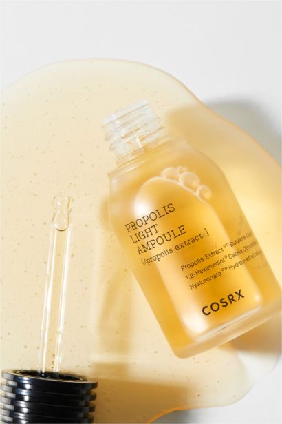 Cosrx - Full Fit Propolis Light Ampule (Güçlendirici ve Besleyici Propolis Ampul) 30ml