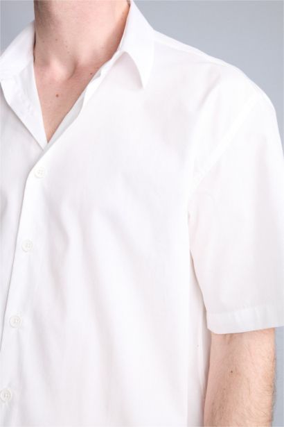 Boxy Fit Poplin Short Sleeve Shirt