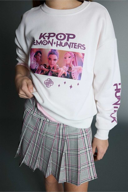 Relax Fit Crew Neck Sweatshirt