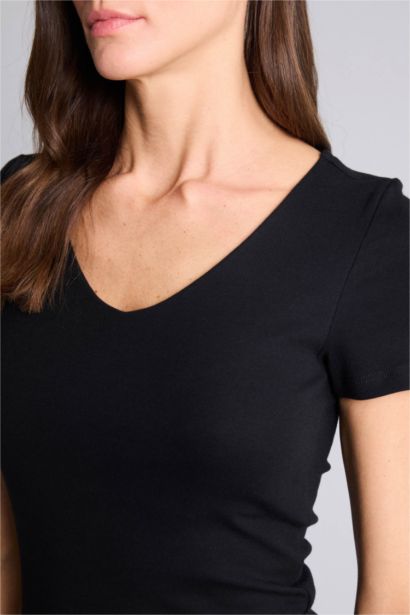 Woman Short Sleeve T-Shirt