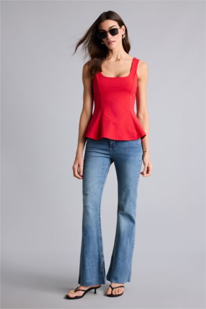 تانك توب سليم فيت بياقة U