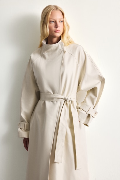 Relax Fit Water-Repellent Twill Trench Coat