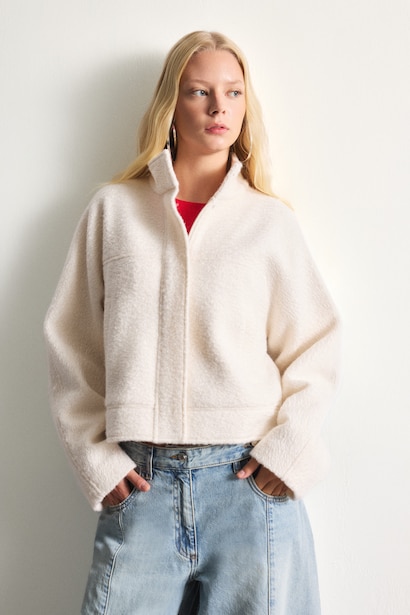 Regular Fit Kısa Kaşe Kaban
