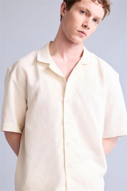 Boxy Fit Woven Short Sleeve Shirt