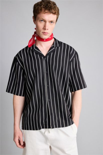 Boxy Fit Kısa kollu Gömlek