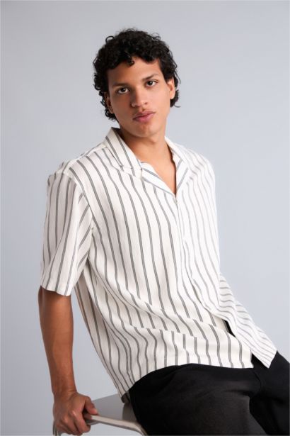 Boxy Fit Short Sleeve Shirt