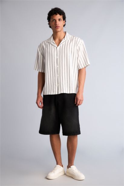 Boxy Fit Short Sleeve Shirt