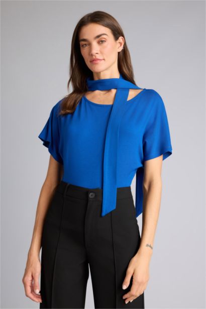 Slim Fit Boat Neck Shawl Detail T-Shirt