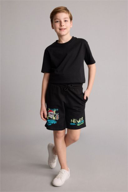 Oversize Fit Shorts