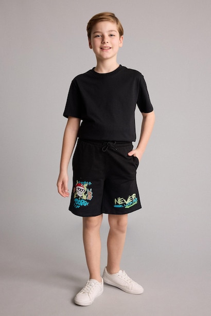 Oversize Fit Shorts