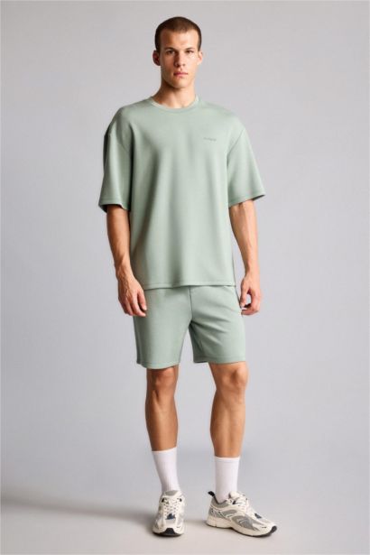 Standard Fit