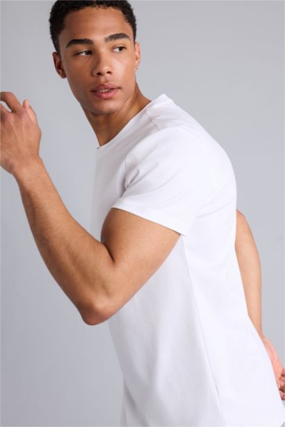 Standard Fit Short Sleeve T-Shirt