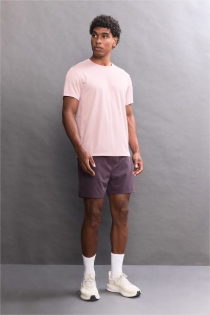 Standard Fit Short Sleeve T-Shirt