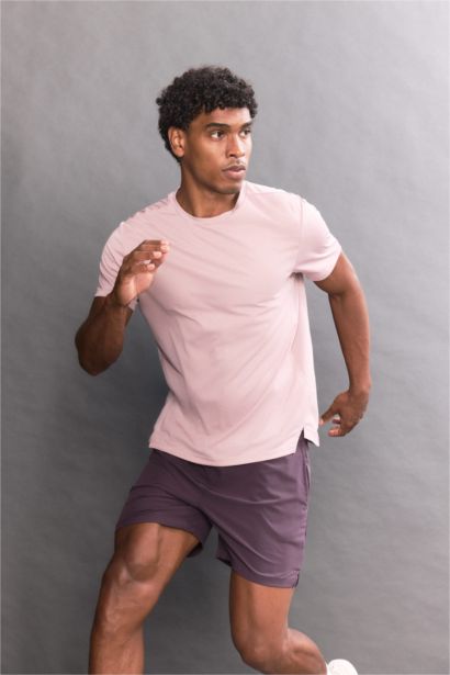 Standard Fit Short Sleeve T-Shirt