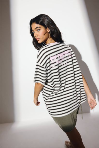Oversize Fit Short Sleeve T-Shirt