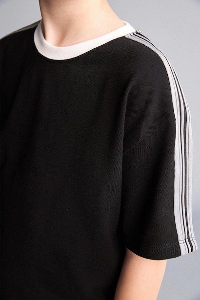 T-shirt oversize en piqué à manches courtes et col rond pour garçon