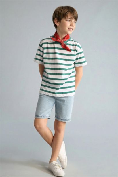 New Regular Fit Printed Short Sleeve T-Shirt