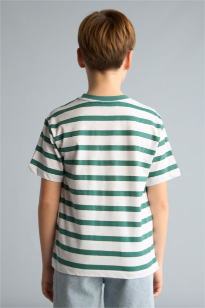 New Regular Fit Printed Short Sleeve T-Shirt