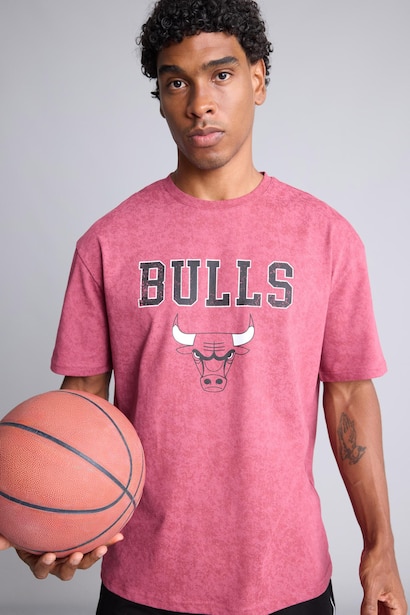 Oversize Fit NBA Chicago Bulls Crew Neck Short Sleeve T-Shirt