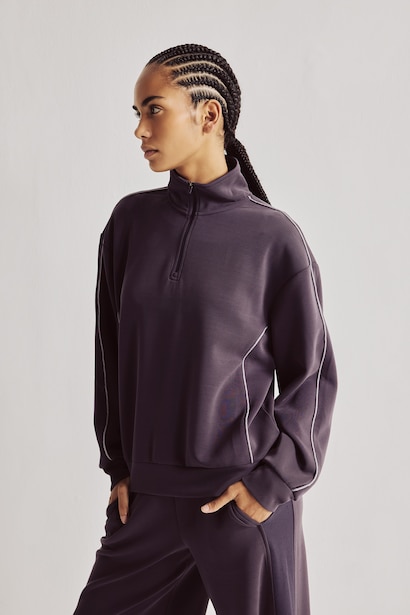 Standard Fit modal Sweatshirt