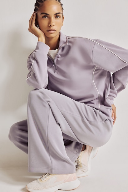 Standard Fit modal Sweatshirt