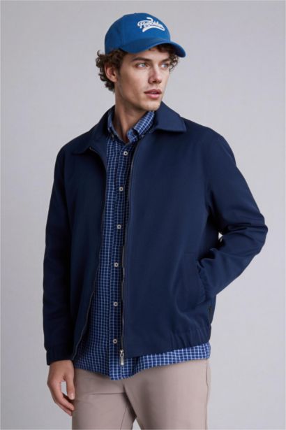 Regular Fıt Polo Yaka Astarlı Fermuarlı Mont