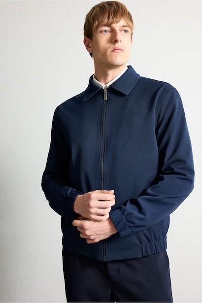 Regular Fit Lined Puffer Jacket