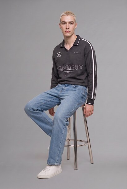 Boxy Fit свитшот