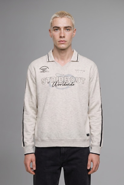 Boxy Fit Sweatshirt