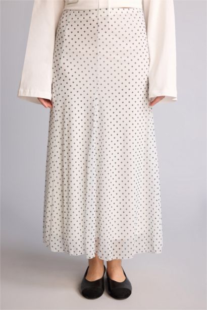 A Kesim Maxi Tül Etek