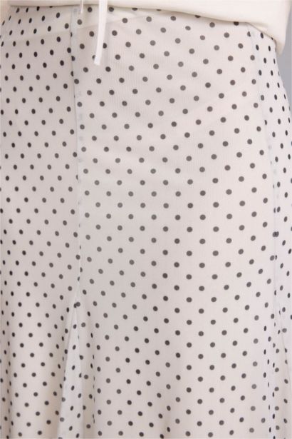 A Kesim Maxi Tül Etek