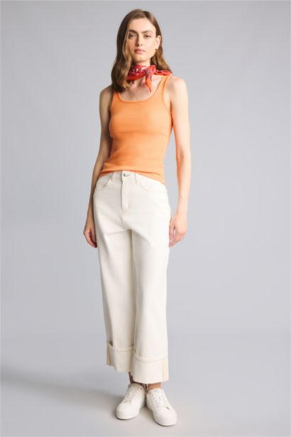 Slim Fit Basic Camisole Round Collar Tank Top