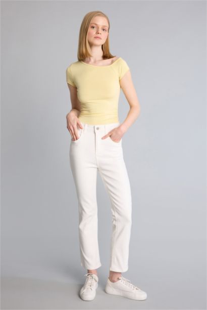 Crop Flare Fit жоғары белді балақ ұшы кесілген тобыққа дейінгі джинс шалбар