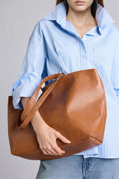 Shoulder bag