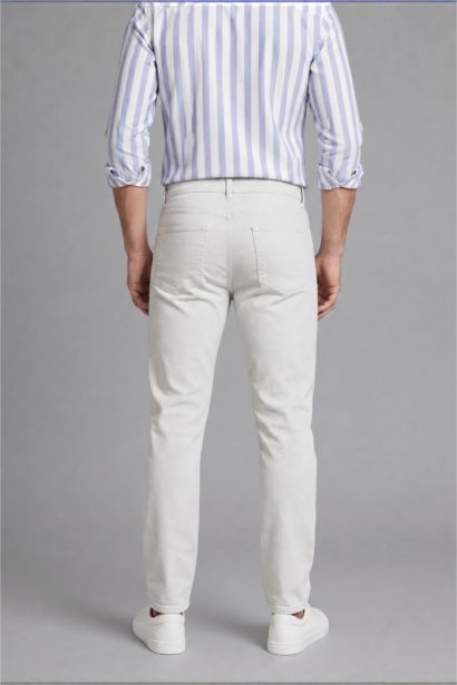 Tapered Fit Pantolon
