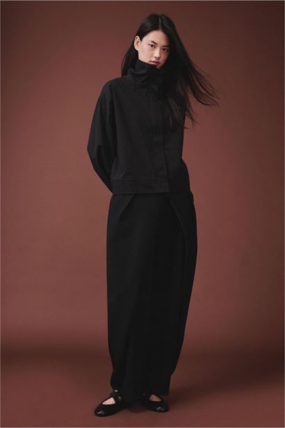 بنطرون قصة مريحة وخصر عالي