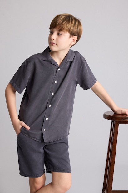 Regular Fit Kısa kollu Akışkan Kumaş Gömlek Erkek Çocuk