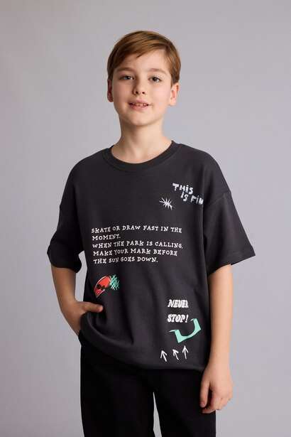 Boy New Regular Fit Crew Neck T-Shirt