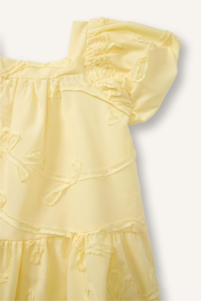 Robe en dentelle florale à manches courtes pour bébé fille