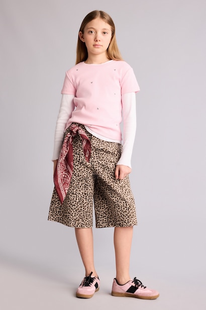 %100 Pamuk Leopar Desenli Gabardin Şort Kız Çocuk