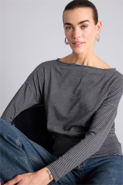 Slım Fıt Kayık Yaka Uzun Kollu Tişört