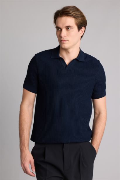 Standard Fit Short Sleeve Polo T-Shirt