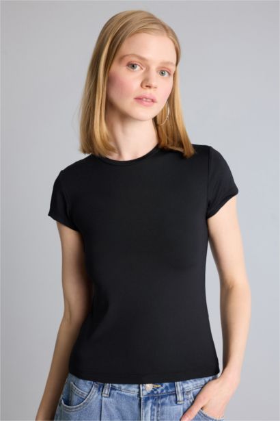 Slim Fit Short Sleeve T-Shirt