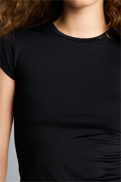 Fıtted Basıc Tişört