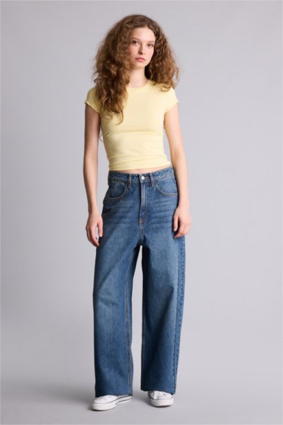 Fıtted Kısa Kollu Tişört