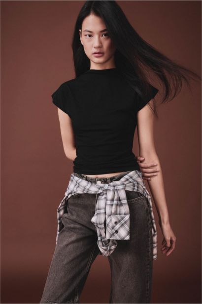 Woman Short Sleeve T-Shirt