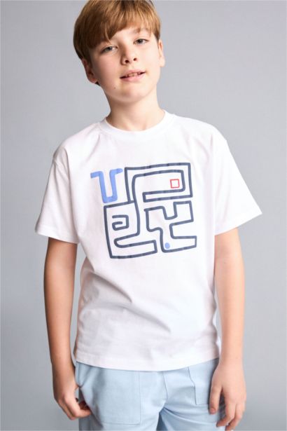 New Regular Fit Printed Short Sleeve T-Shirt